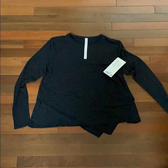 lululemon athletica Tops - Lululemon Sweetest day Long Sleeve